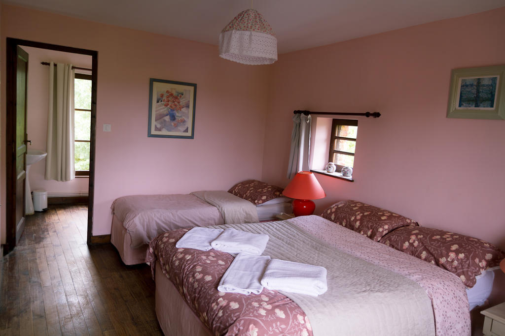 Le Moulin De Tigny Bed & Breakfast Стая снимка